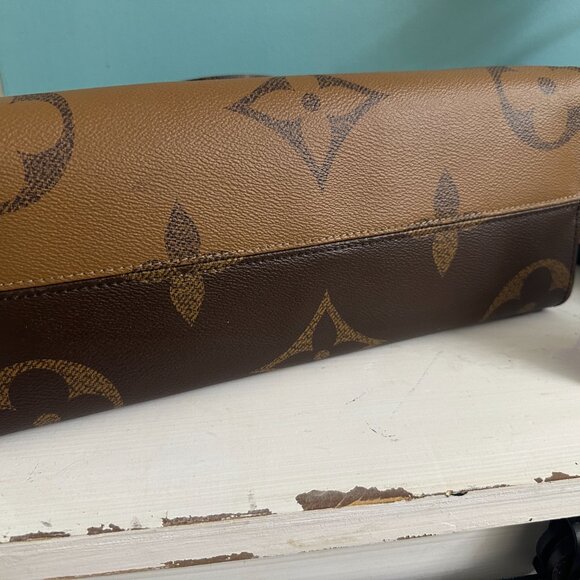 Louis Vuitton - On the Go MM - Picture 9 of 16